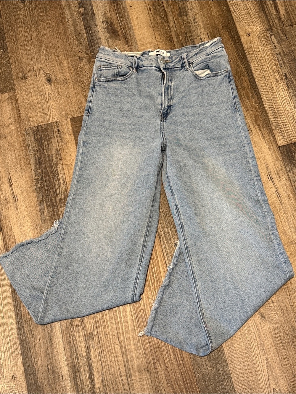 Mica Light Blue High-Rise Wide-Leg Women’s Jeans Size 30